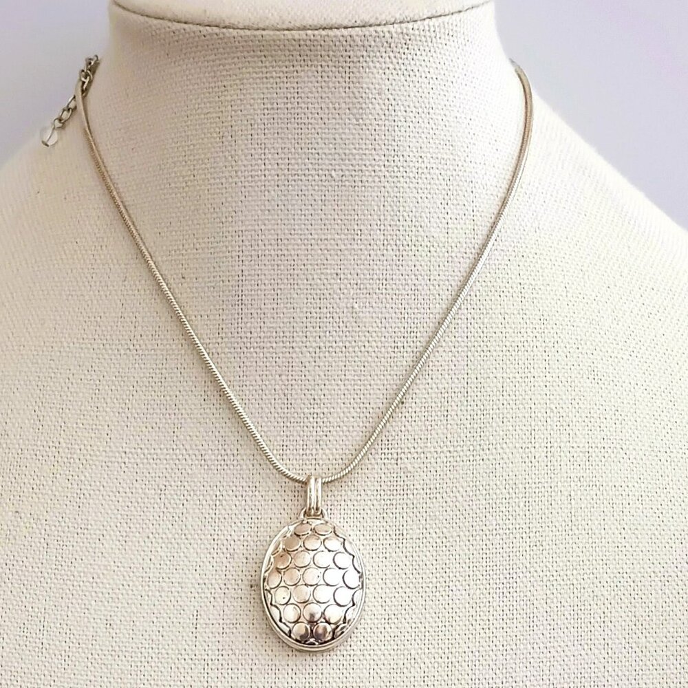 Napier Teardrop Pebbled Necklace 19" Silver Tone Scalloped Women's Jewelry